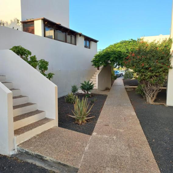 Apartamento Eva Costa Teguise Exterior photo